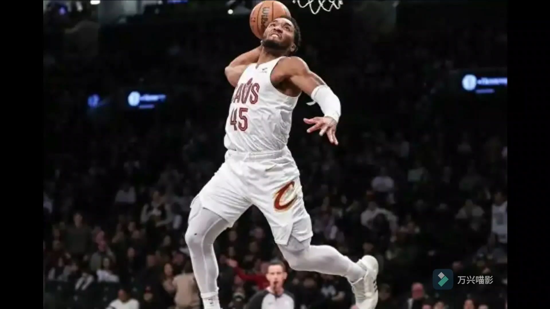 杀与首换的 杀与首换的