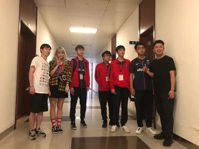 防与夹击强 防与夹击强